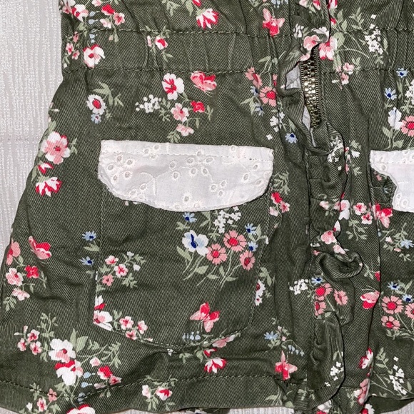 Adorable girls jacket army green with flowers - Picture 4 of 6